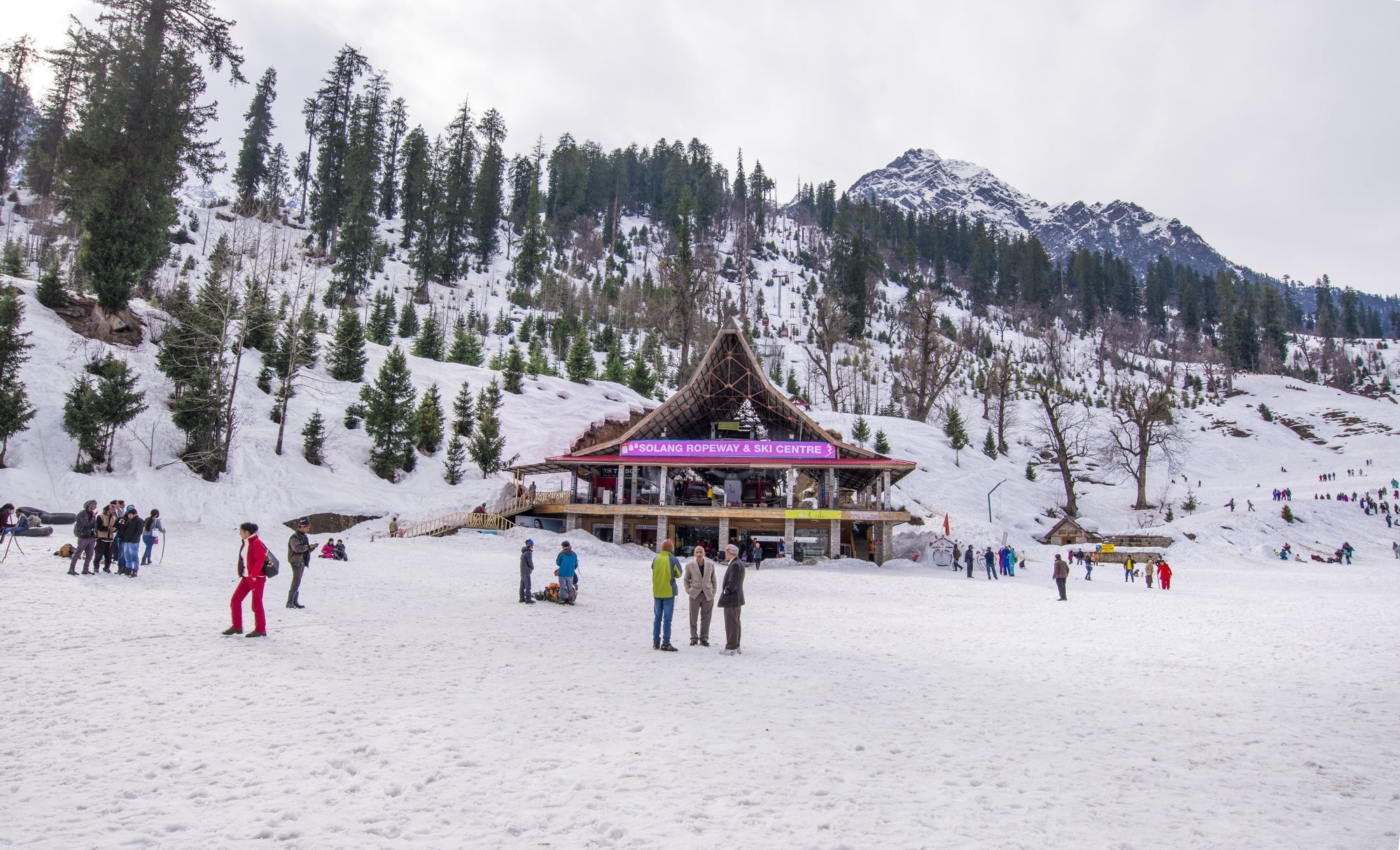 Solang Valley Resort Palchān エクステリア 写真