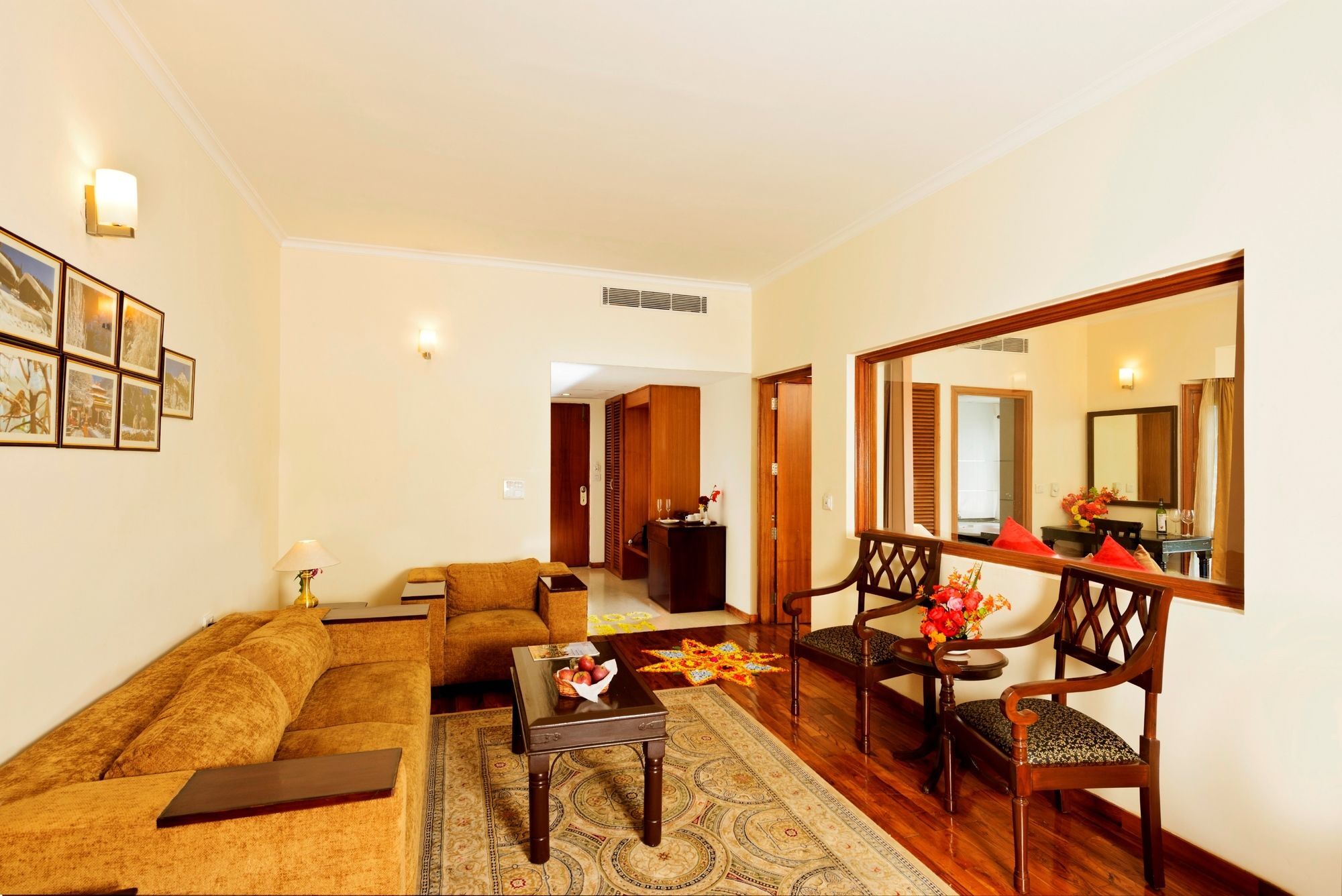 Solang Valley Resort Palchān エクステリア 写真