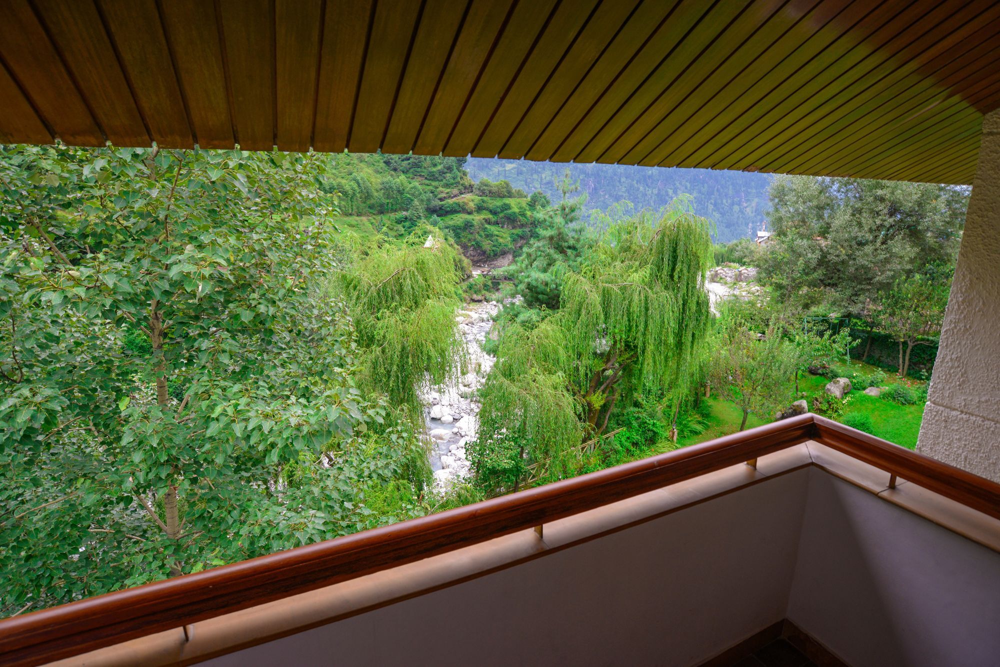 Solang Valley Resort Palchān エクステリア 写真